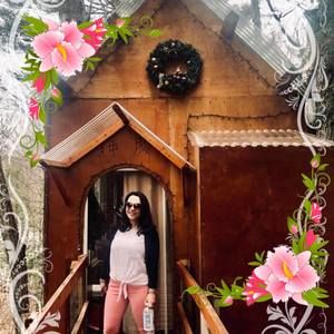 Meet your Posher, Becky!